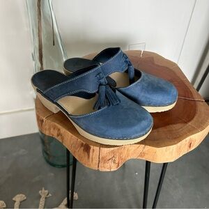 Calou’Penny’ Blue Tassel Clogs